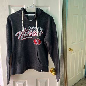 49ers // Gray Sweatshirt